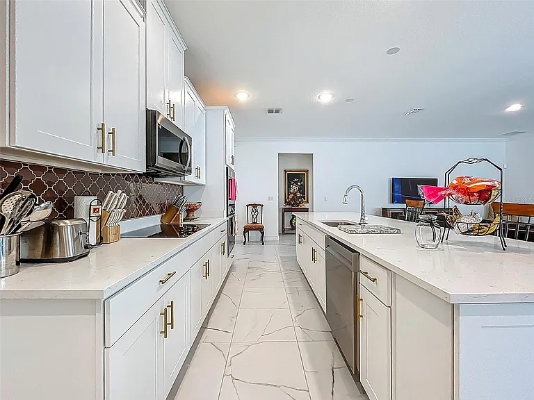 6612 Tempo Way — Photo 2