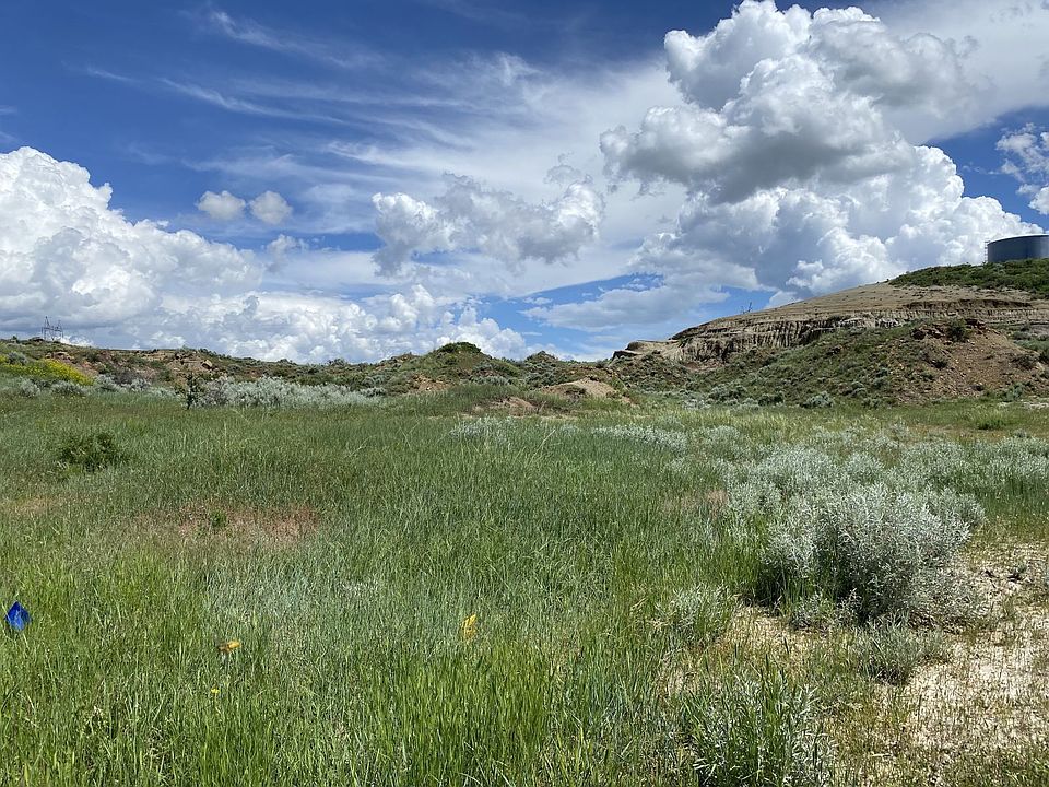2nd image of 21 Yucca Cir