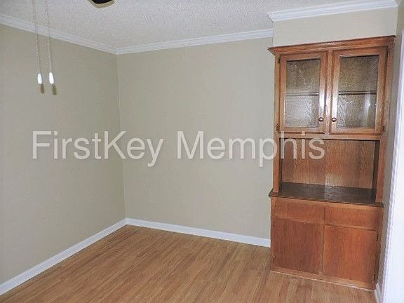 3rd image of 5044 Hickory Bark Dr