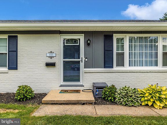 3rd image of 1127 Carroll Heights Blvd