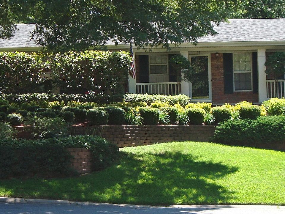 12 Lorna Drive
