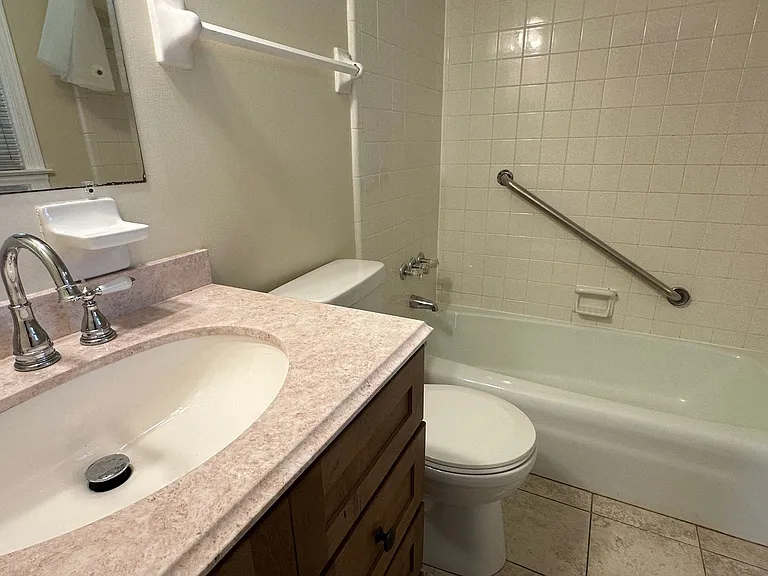 3486 Ormond Cir — Photo 20