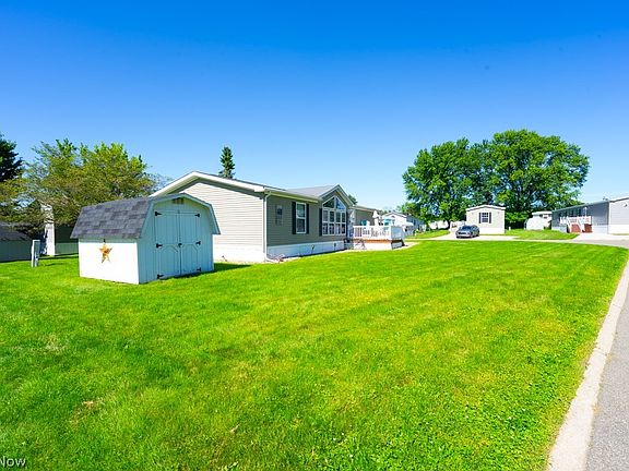 3rd image of 4400 Melrose Dr Lot 203
