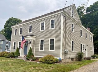 85 W Main St, Georgetown, MA 01833