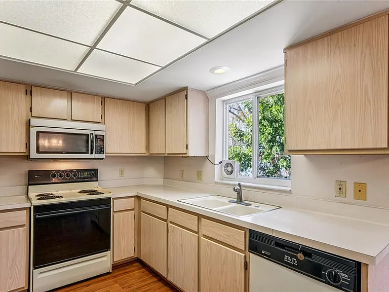 2210 Utopian Dr E #201 — Photo 18