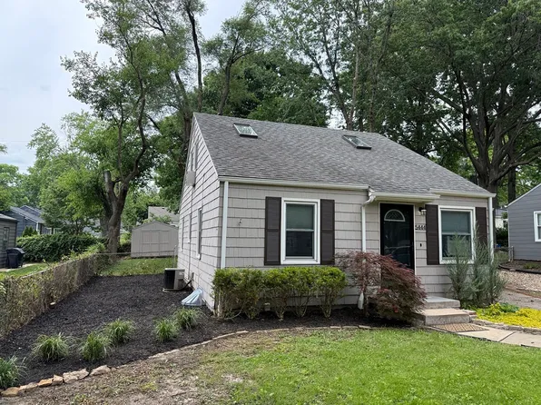 5444 Cedar St, Roeland Park, KS 66205