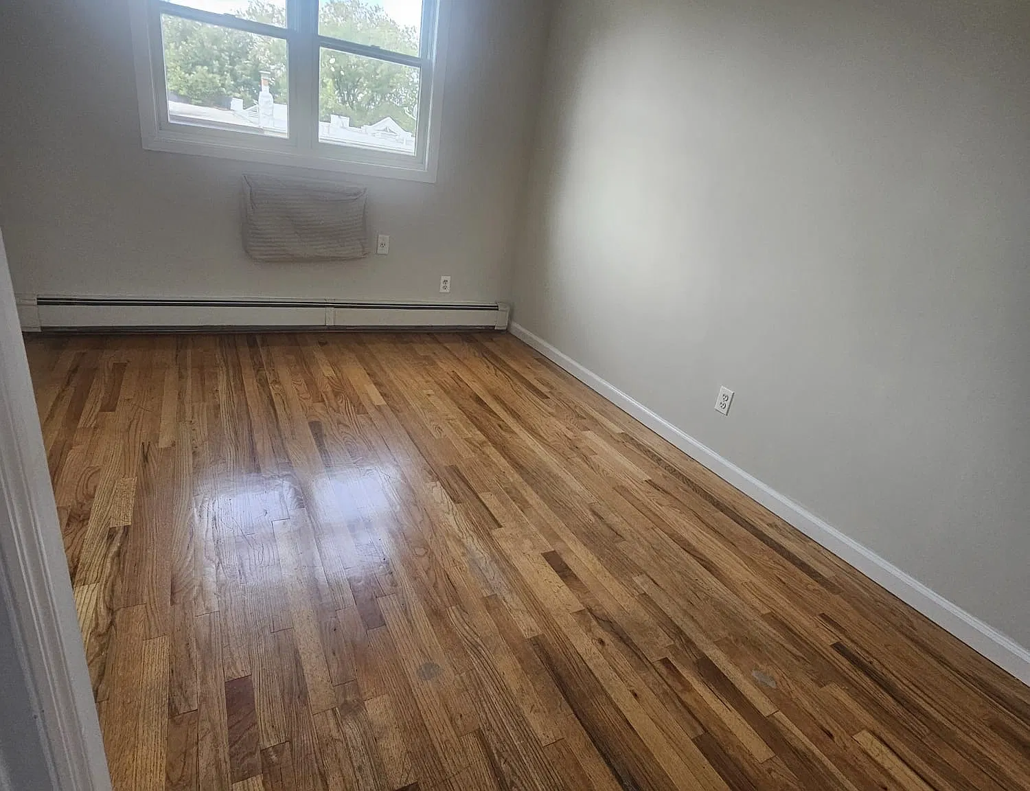 71st Pl, Ridgewood — Photo 3