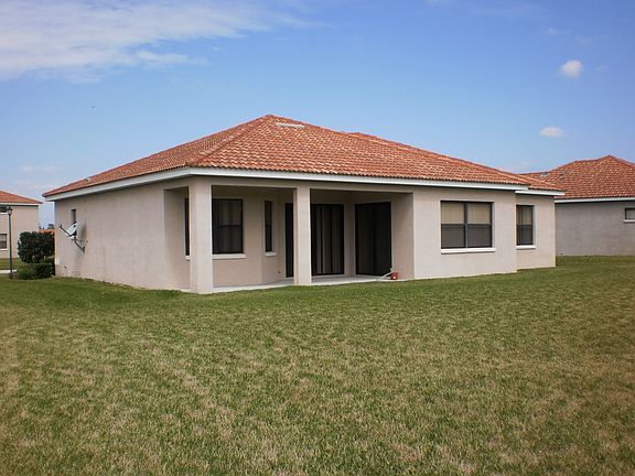 4th image of 435 Cinnamon Dr