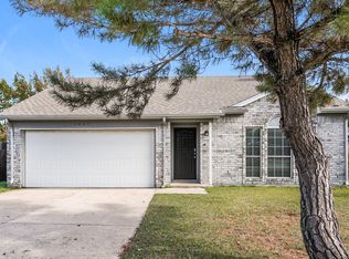 1009 Neptune Ct, Cedar Hill, TX 75104