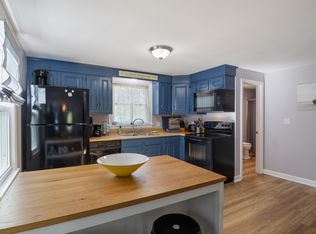 240 Ridge Rd, York, ME 03909