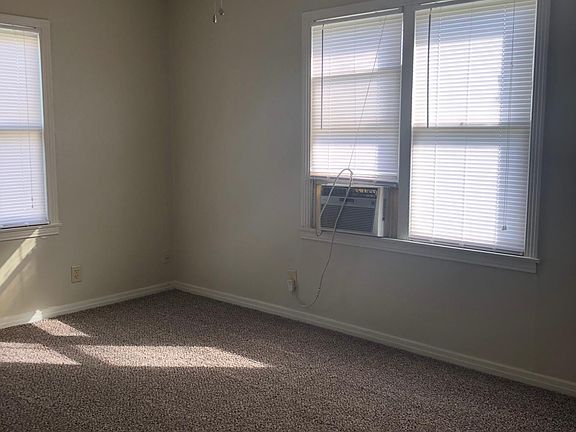 3rd image of 1700 Us Highway 80 E APT 11