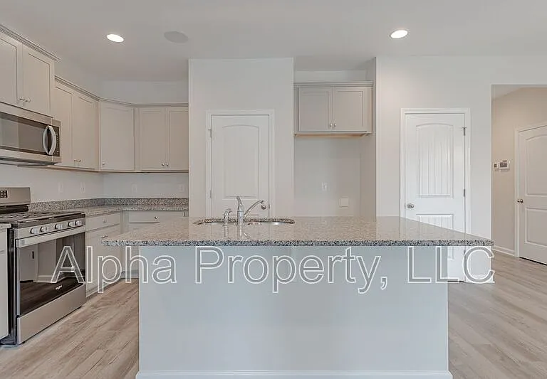 8 Sabine Leaf Ct — Photo 8