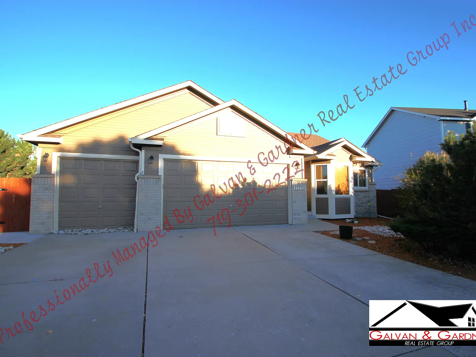 4 bed, 2632 sqft, $2,600 — Photo 2
