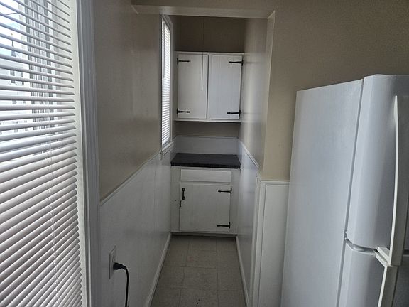 4th image of 495 Rimmon St #2