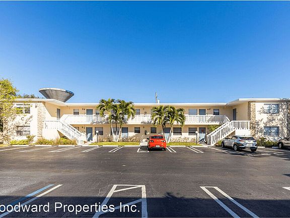 5th image of 406 SE 20th Ave APT 3D
