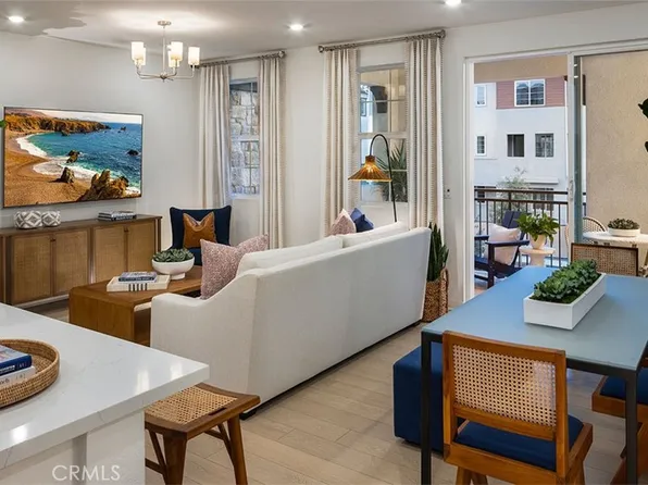 12967 Paradiso Dr #107, Eastvale, CA 92880