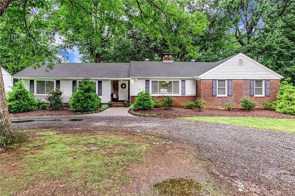 2322 S Scales St, Reidsville, NC 27320 Zillow