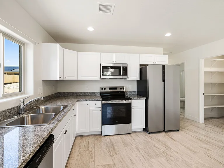 6201 N Reata Dr #1 — Photo 10