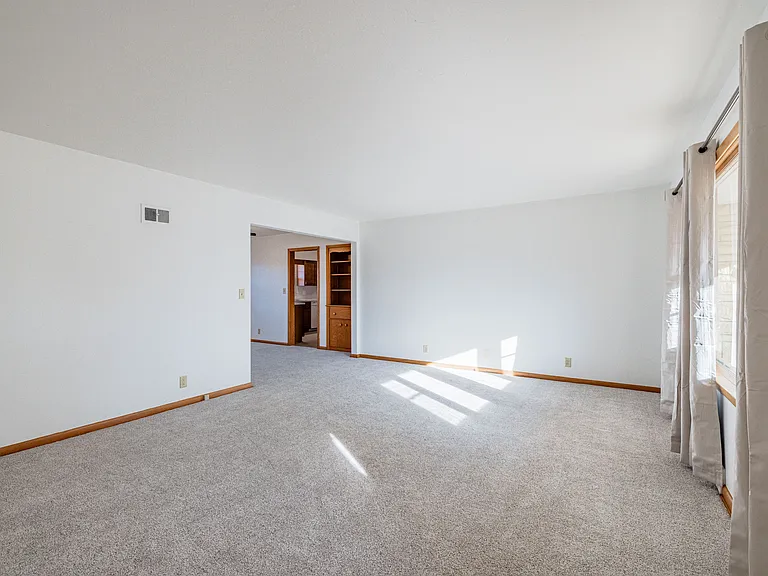 5700 Normal Blvd — Photo 5