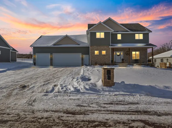 108 Southbrook Way, Mankato, MN 56001