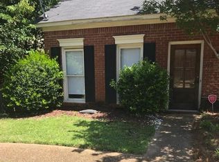 112 N Brighton Dr, Jackson, MS