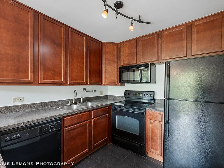 6004 E Lake Dr #1F — Photo 8