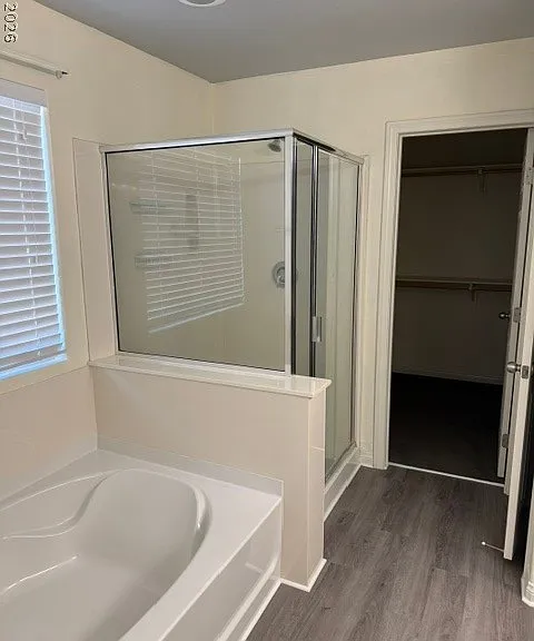 320 Point Loma Ave — Photo 17