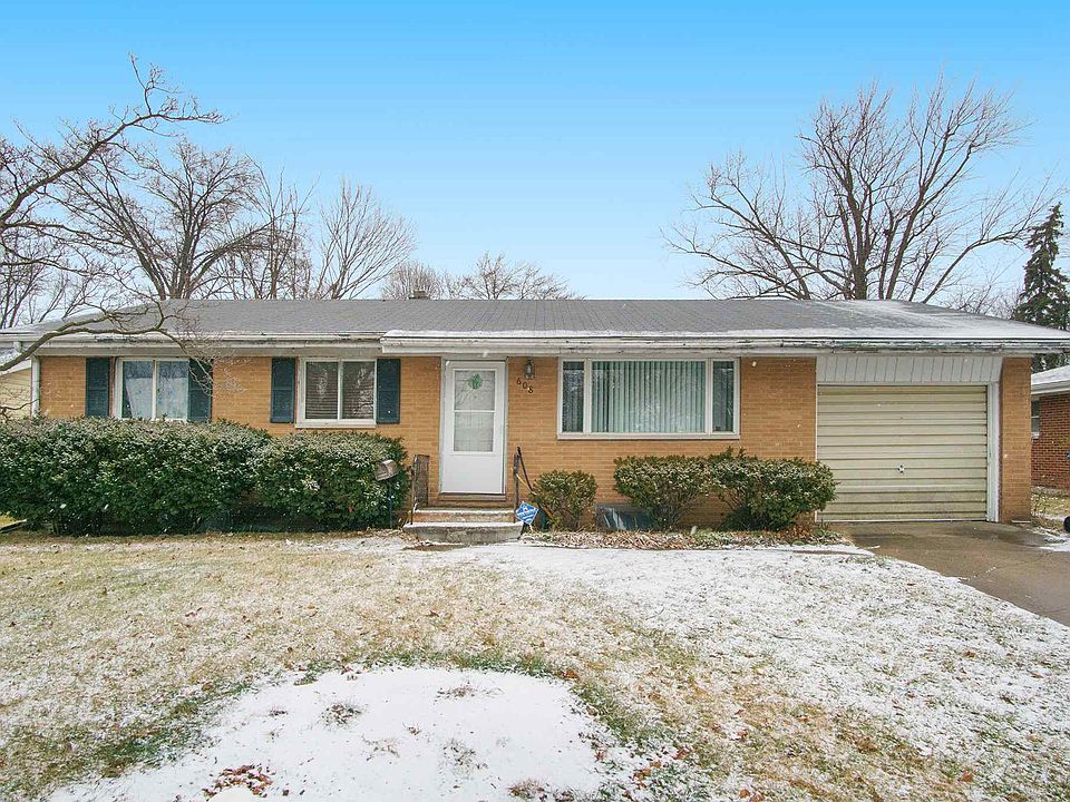 1st image of 608 Oakdale Dr