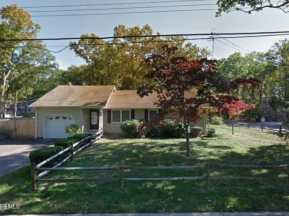 54 Paul Avenue, Eatontown, NJ 07724