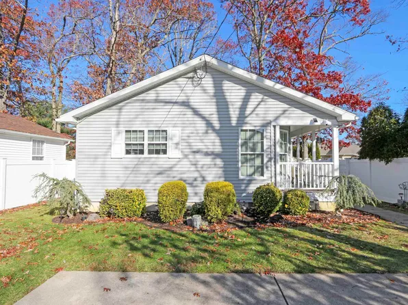 410 W Vernon Ave, Linwood, NJ 08221