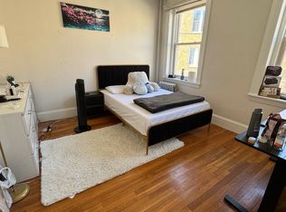 241 Freeman St APT 3A, Brookline, MA 02446