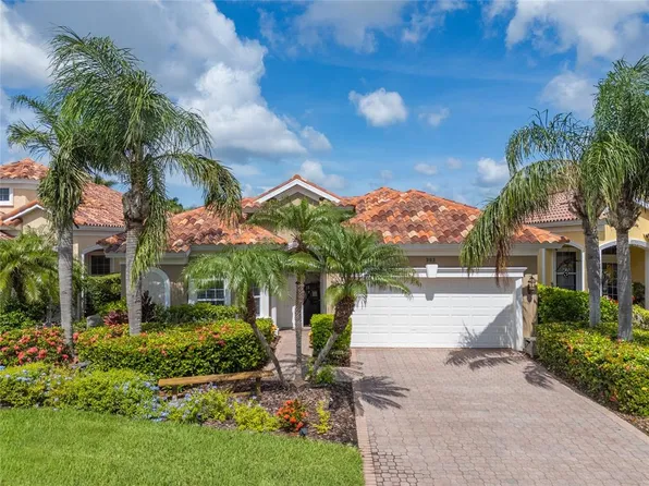 303 9th Ave E, Palmetto, FL 34221