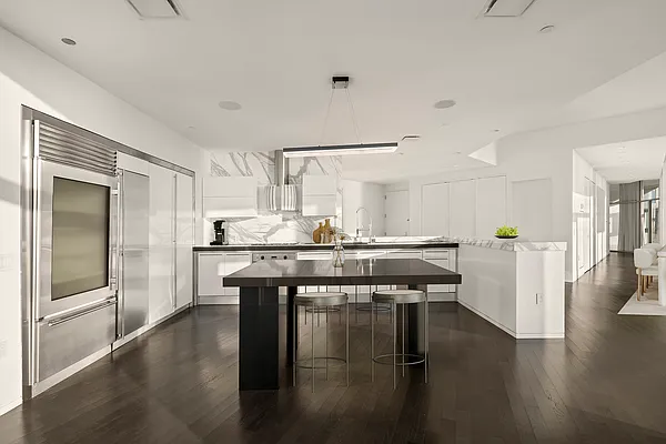 Rented by Corcoran | media 8