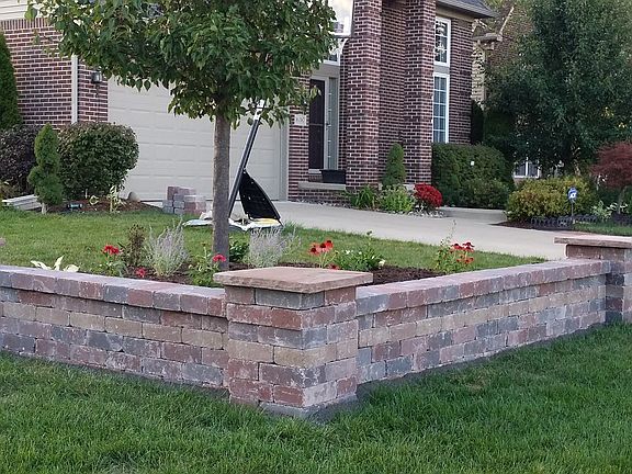 3rd image of 16387 Westminister Dr