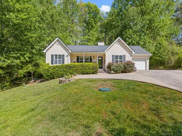 5040 Bird Rd, Gainesville, GA 30506