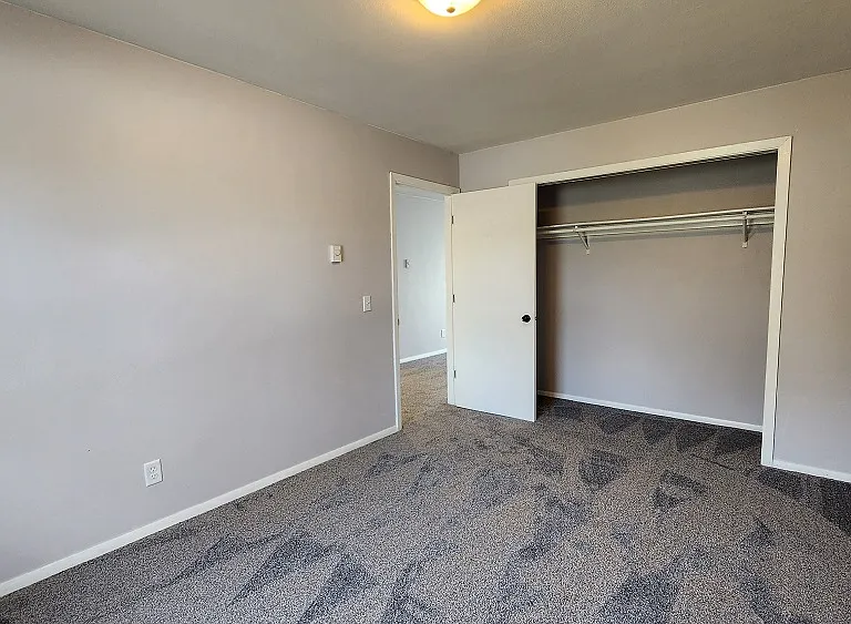 1036 Meadow St. - 2bed/1bath units — Photo 8