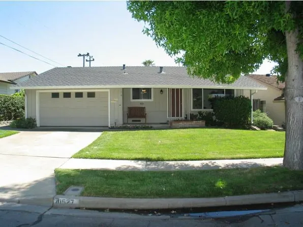 41527 Apricot Ln, Fremont, CA 94539