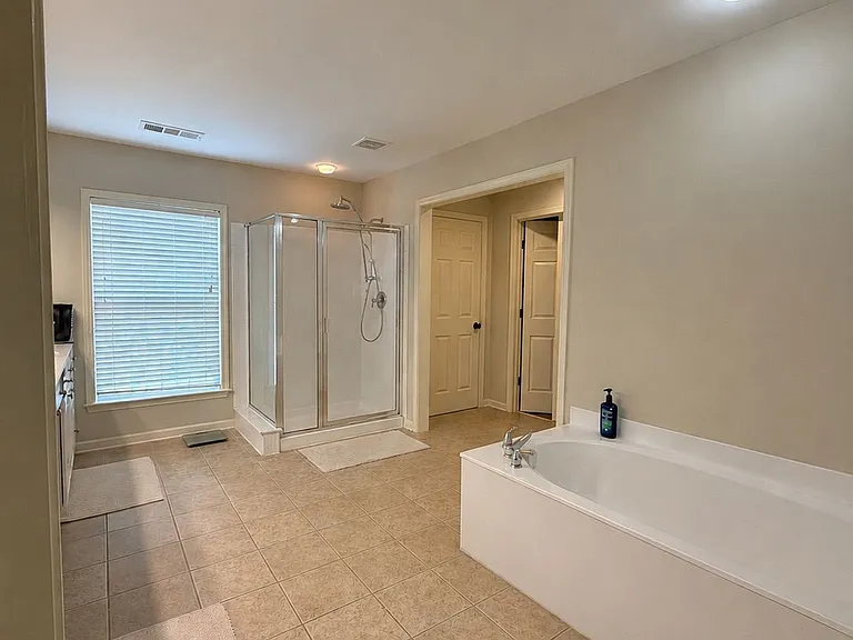 1695 Montcliff Dr — Photo 23
