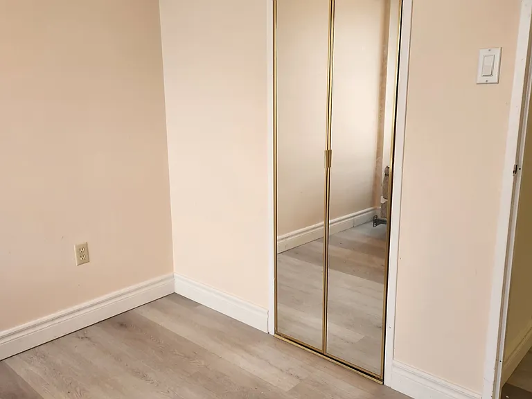 1580 Mississauga Valley Blvd #906 — Photo 12