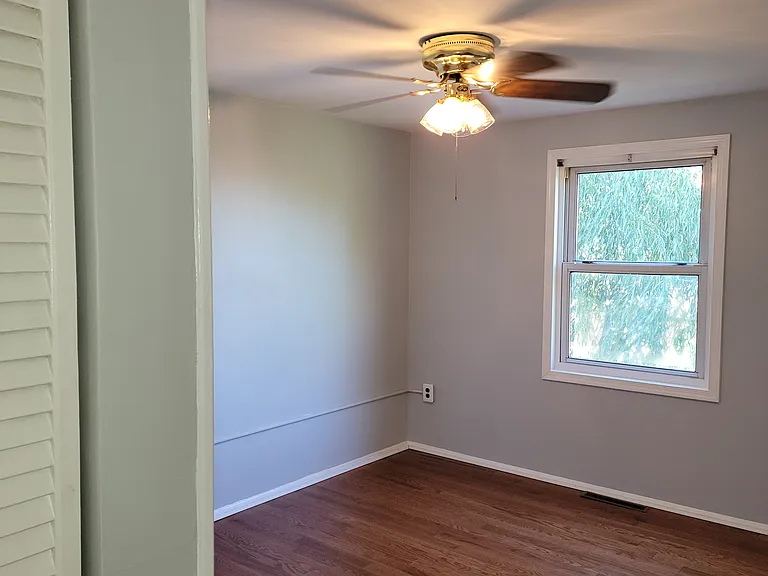 8025 Lansdale Rd — Photo 25