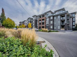 95 N Burma Star Rd SW #3218, Calgary, AB T3E 8A9