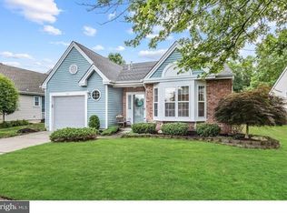 745 Cascade Dr N, Mount Laurel, NJ 08054