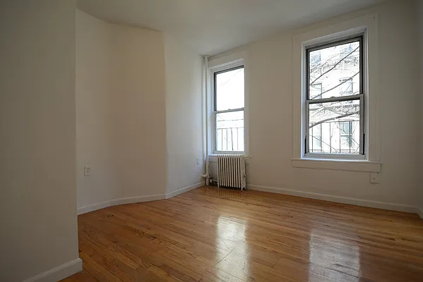Rented by Keller Williams NYC | media 24