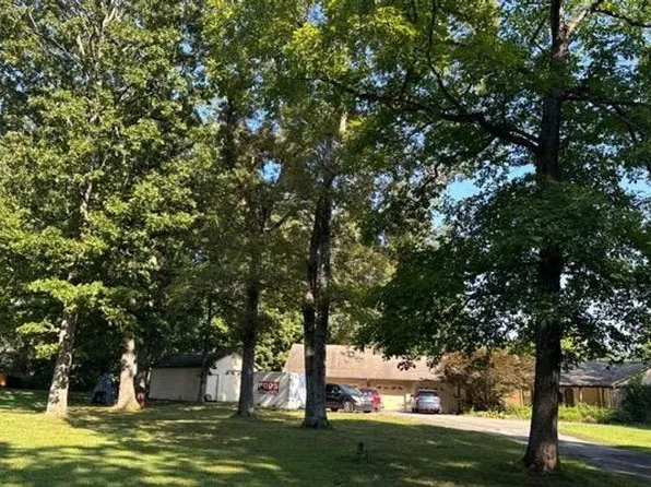 2015 Lawnville Rd, Kingston, TN 37763