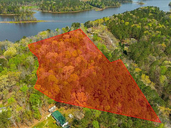 3rd image of 161 Saluda Bluff Rd