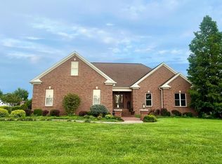 100 Farmhill Dr, Hopkinsville, KY 42240