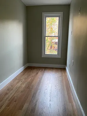 Rented by Nooklyn NYC LLC | media 49