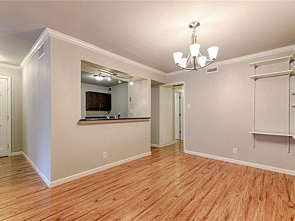 5th image of 5200 Martel Ave APT 6C
