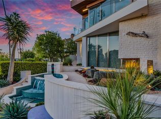2314 Pacific Dr, Corona Del Mar, CA 92625