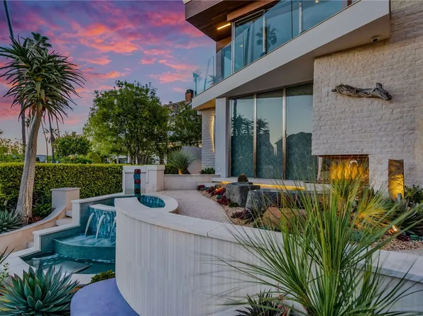 2314 Pacific Dr, Corona Del Mar, CA 92625